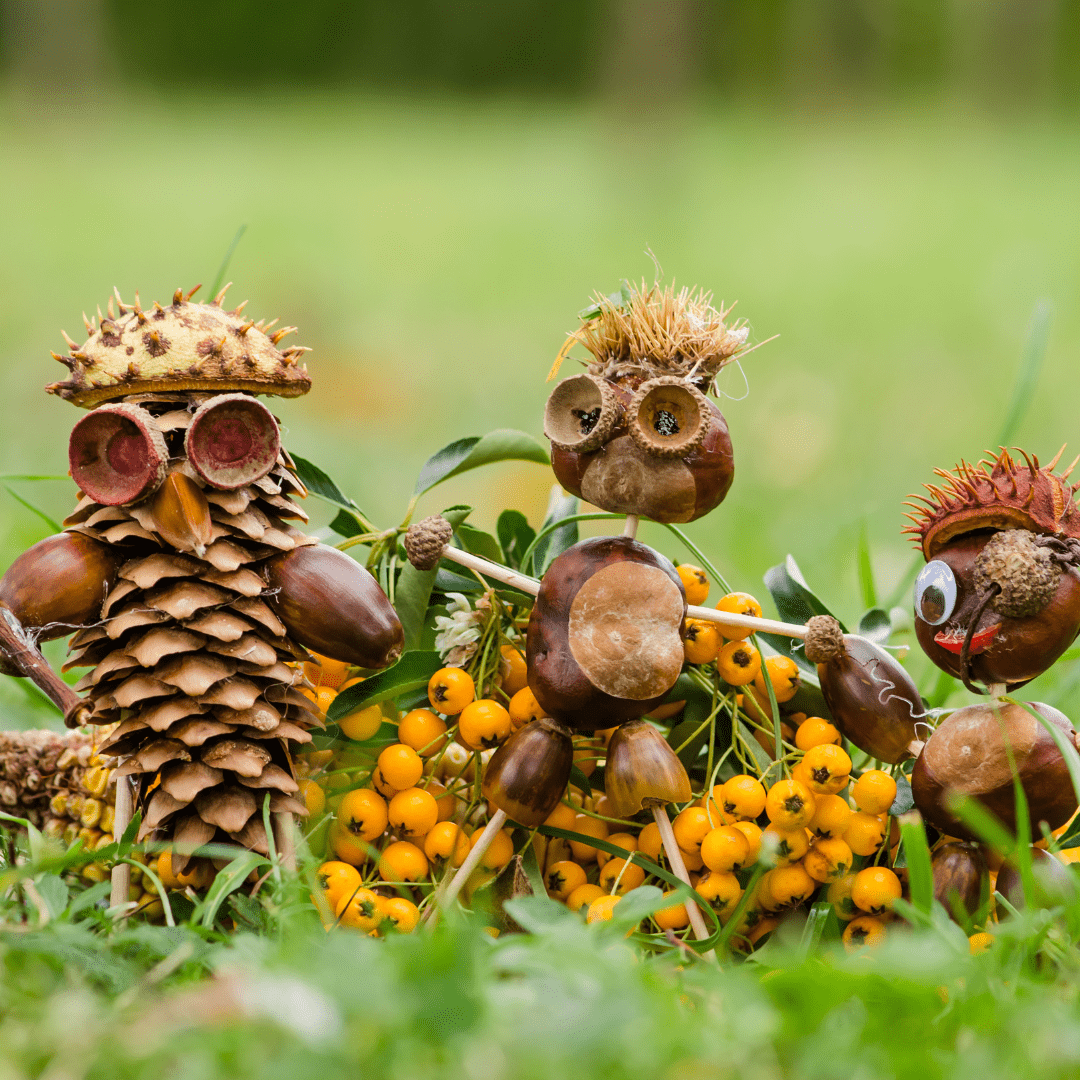 From S’mores to Scavenger Hunts to Arts & Crafts: The Best Camping Activities for Families - Roar Baby Monitors